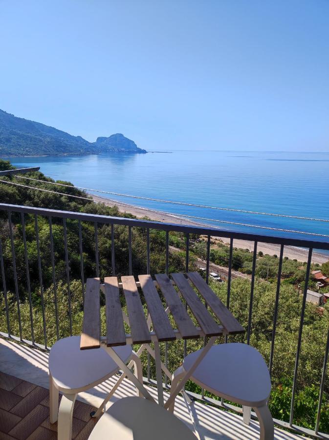 Sea Sound House Villa Sant'Ambrogio  Kültér fotó